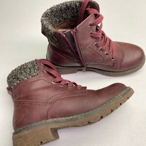 Elements RED Winter Booties, 6 Winter Sale
